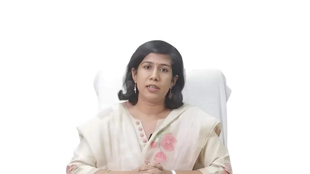 मुंबई को मिली नई कलेक्टर, आईएएस आँचल गोयल ने संभाला पद