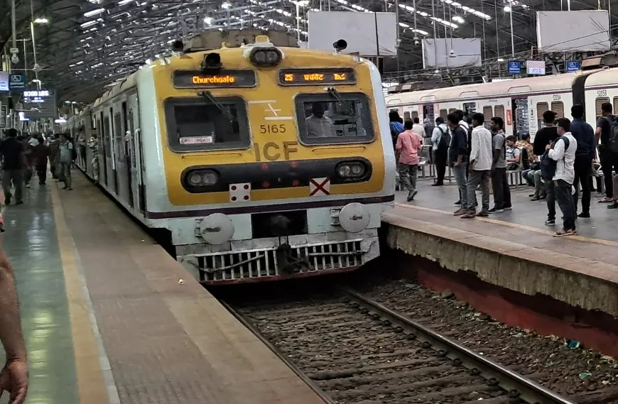 Mumbai’s Railway Stations Set for a Vertical Transformation