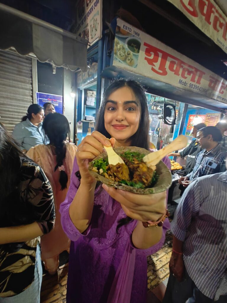 Adah Sharma Enjoys Lucknow Street Food, Connects with Fans