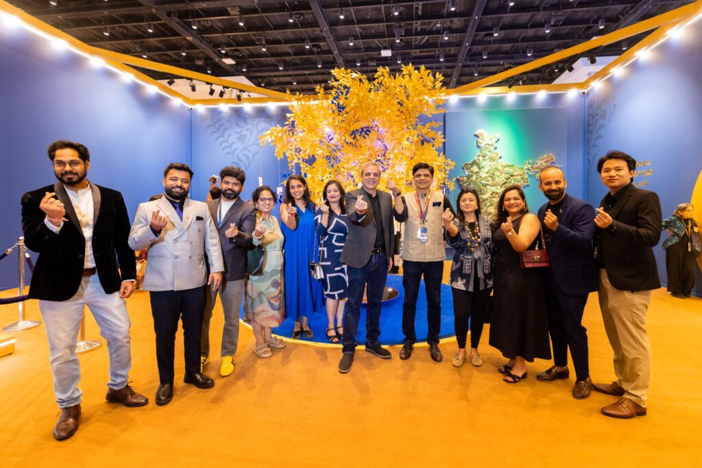 Indriya Unveils ‘Orizon’ with Amit Aggarwal at Lakme Fashion Week