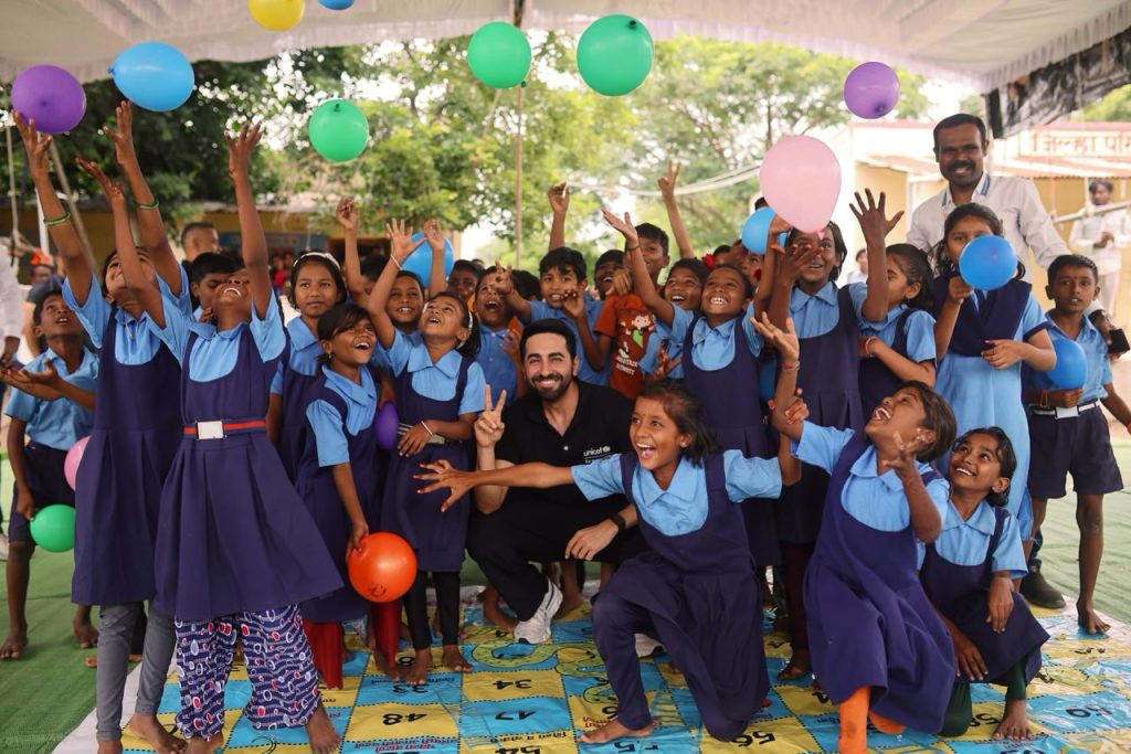 Ayushmann Khurrana interacting with children and communities during UNICEF India’s child protection programme visit in Jalna, Maharashtra