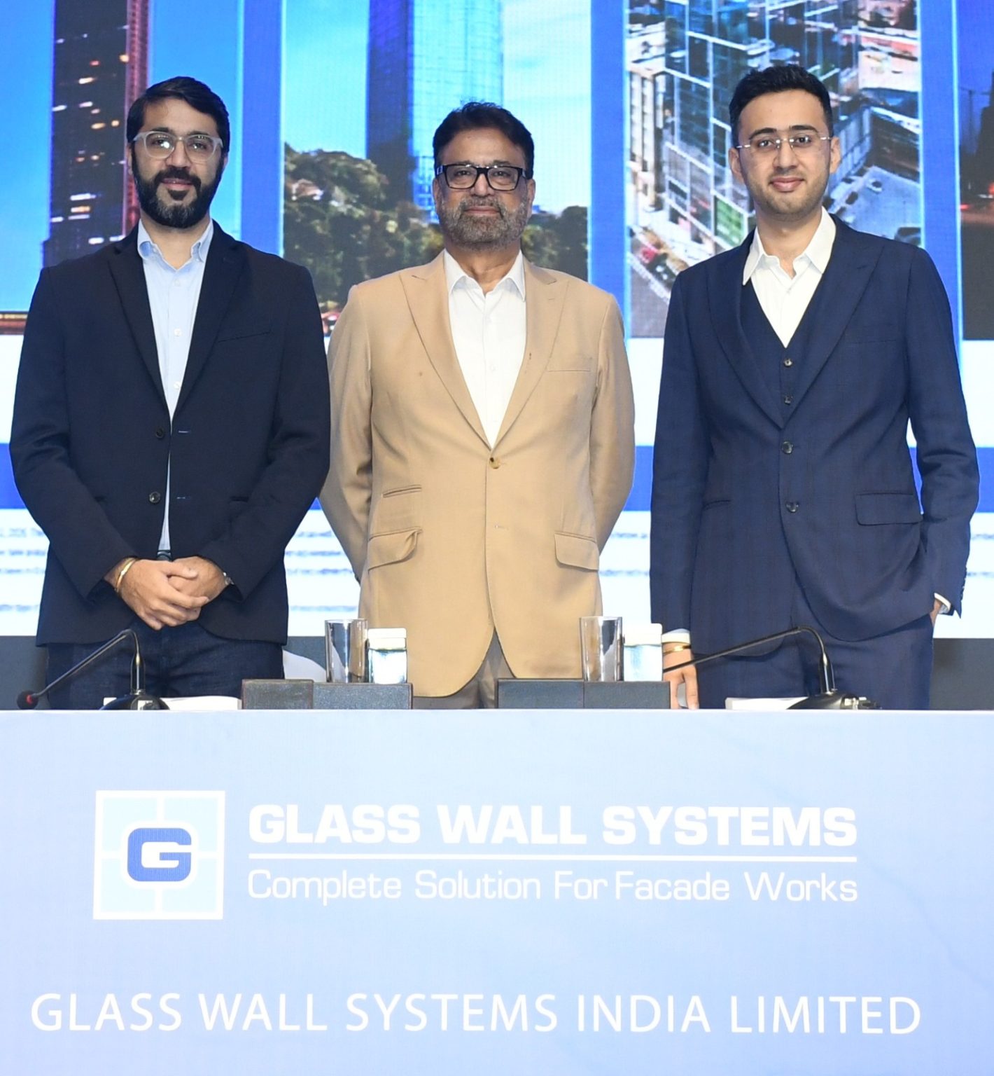 Announcement document detailing Glass Wall Systems India Limited IPO dates, price band, and share offer details.